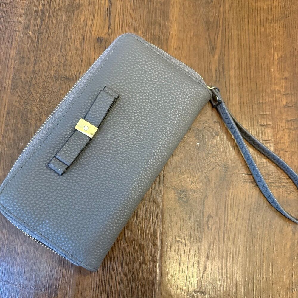 New Gray Zip Around Wallet Wristlet | Brown Interior | Organizer